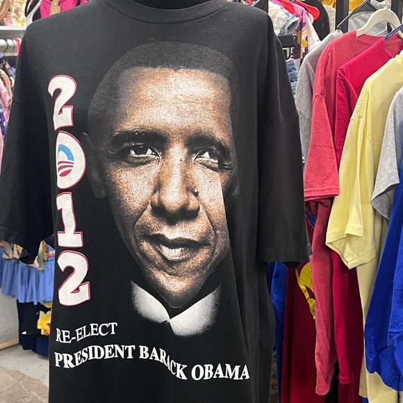 Black Re-Elect Obama 2012 Graphic Men's T-Shirt - Picture 2 of 6